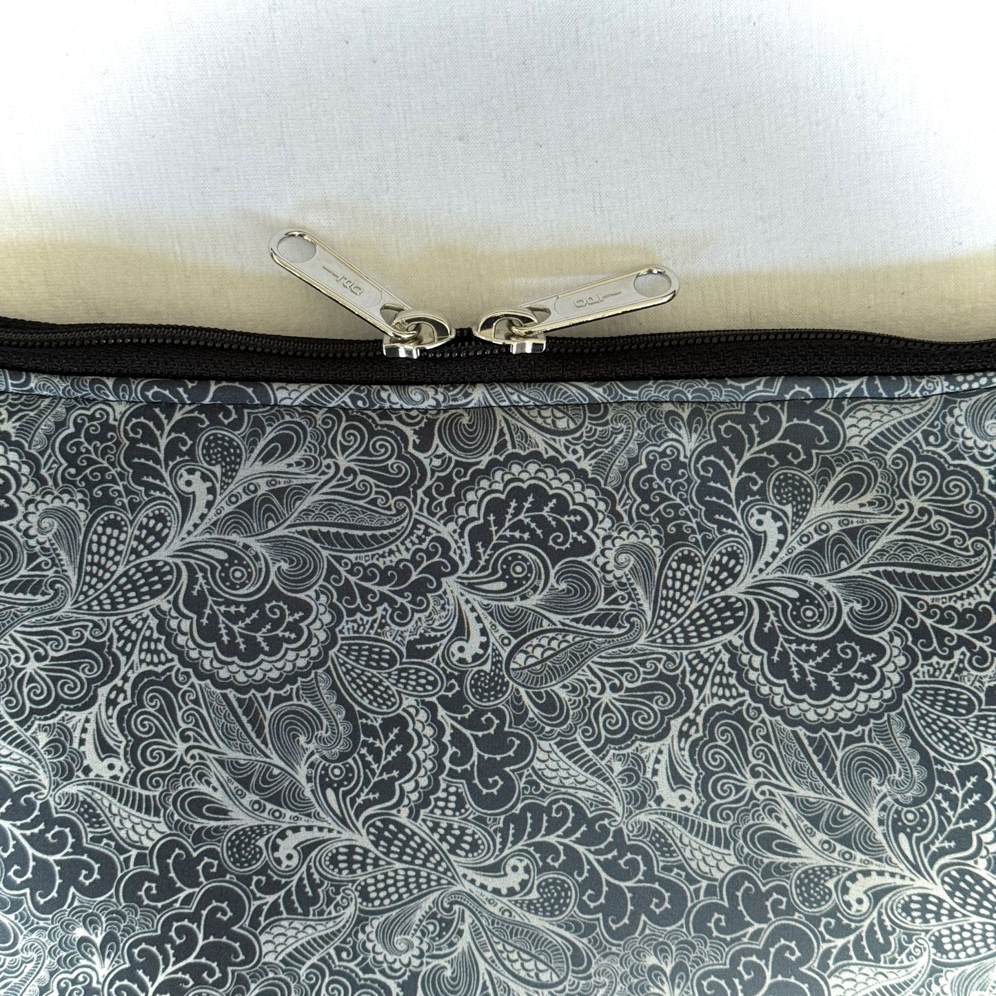 Allwetter-Tasche "Ronja" Maxi - Einzelstück Paisleys