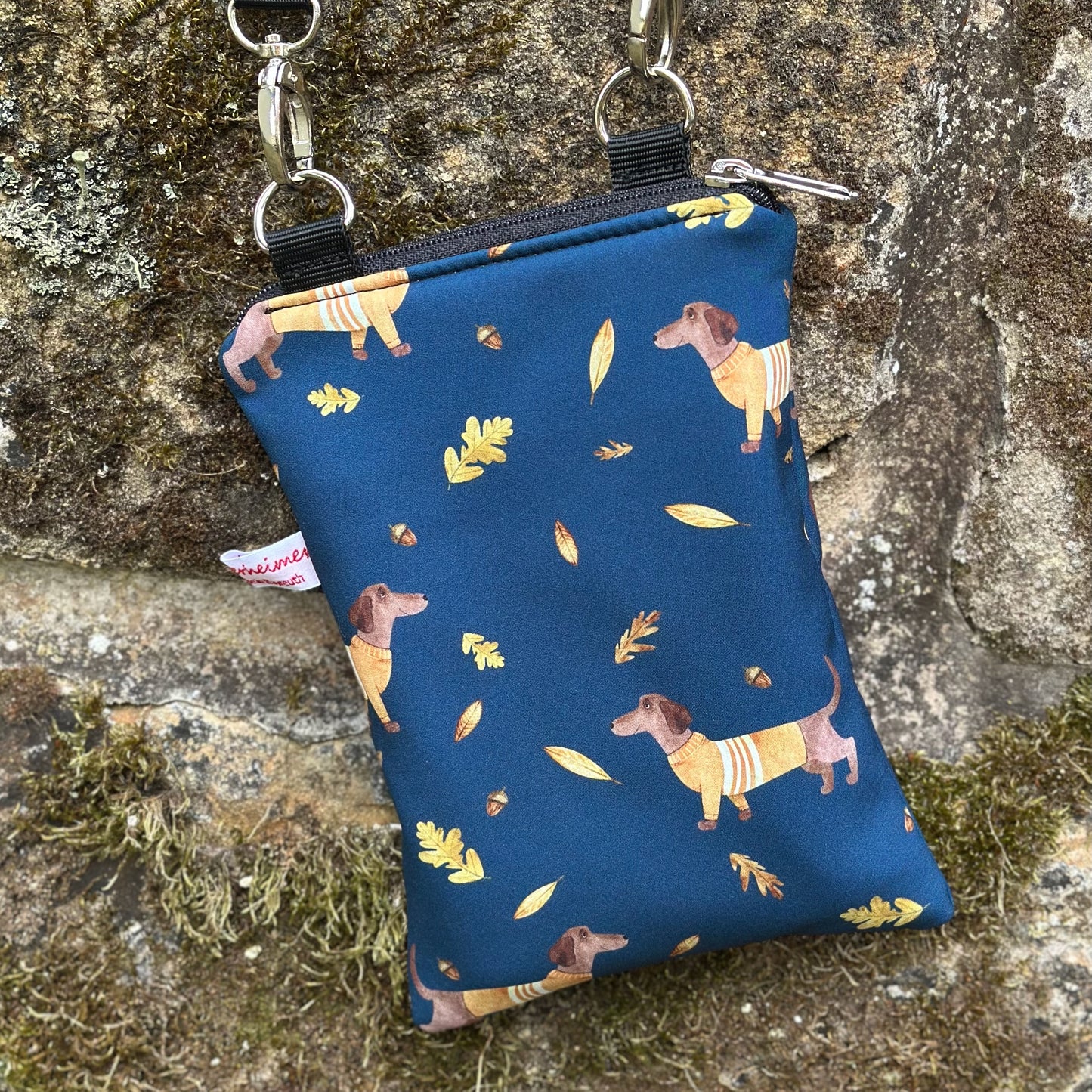 "Allwetter-Frieda" - Handytasche aus Softshell