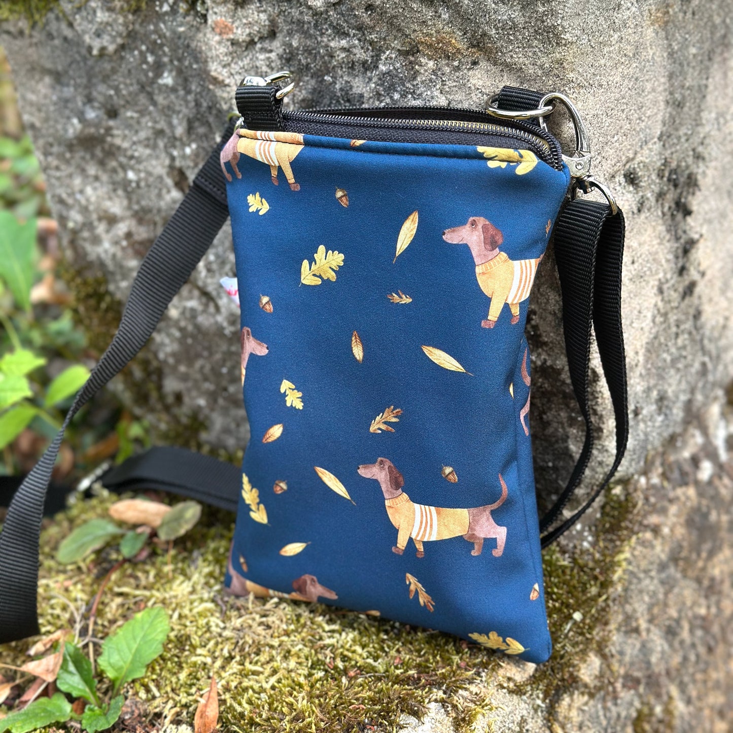 "Allwetter-Frieda" - Handytasche aus Softshell