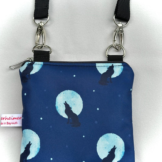 "Allwetter-Frieda" - Einzelstück Softshell Wolfsmond