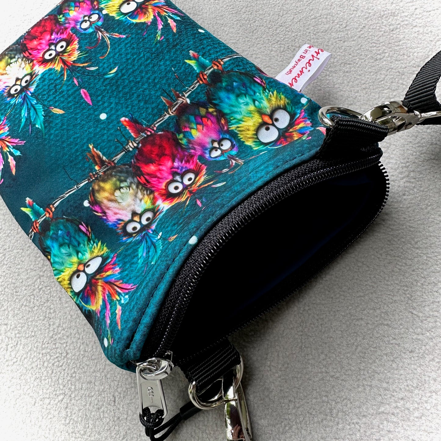 "Allwetter-Frieda" - Handytasche aus Softshell