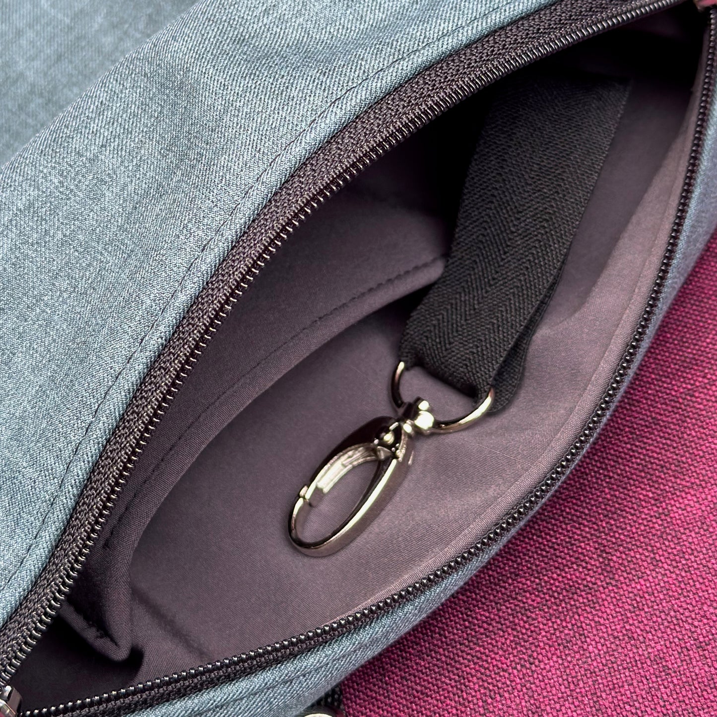 Umhängetasche "Leni" allwettertauglich- EInzelstück Uni Softshell Dunkelmint