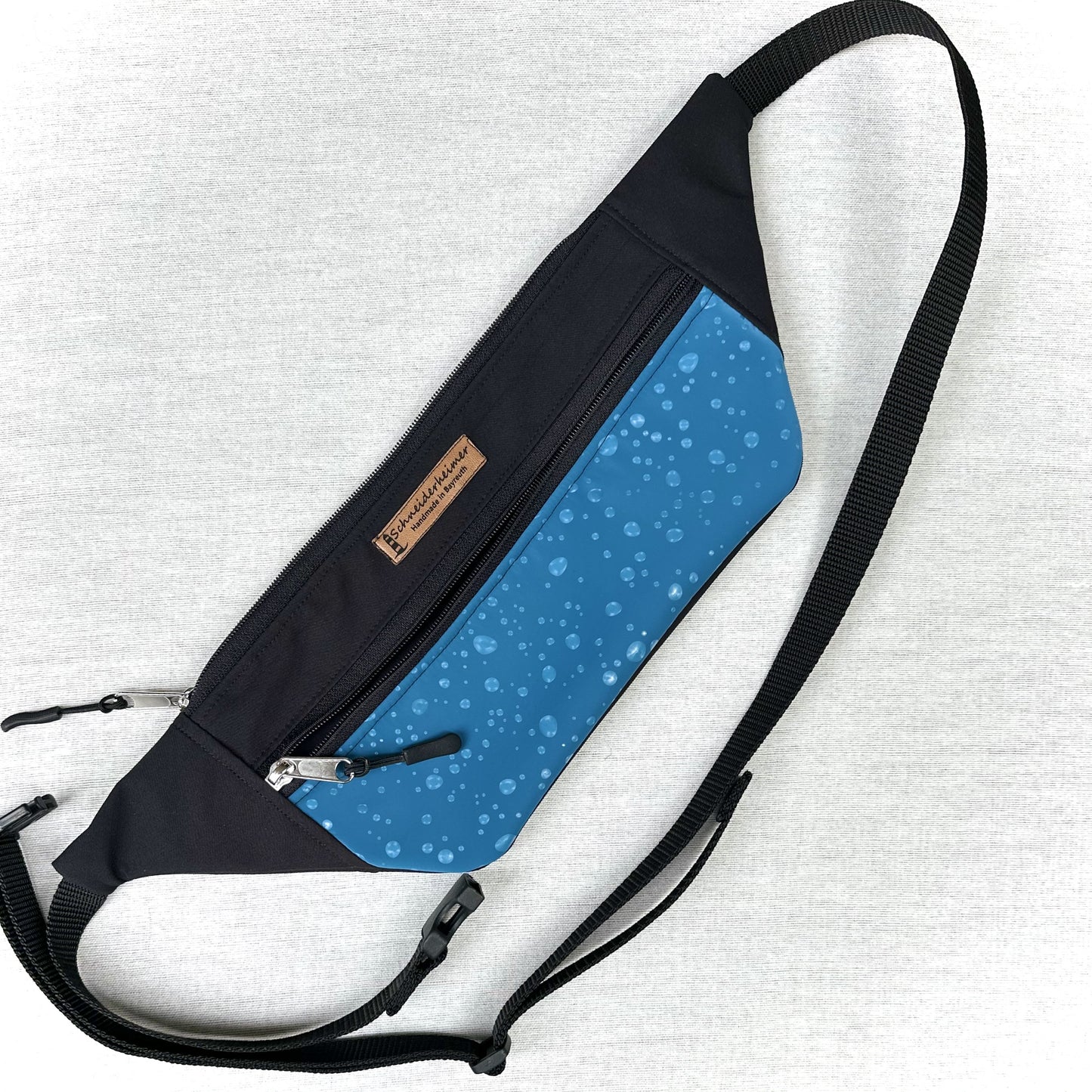 Bauchtasche "Karo" - Einzelstück Regentropfen