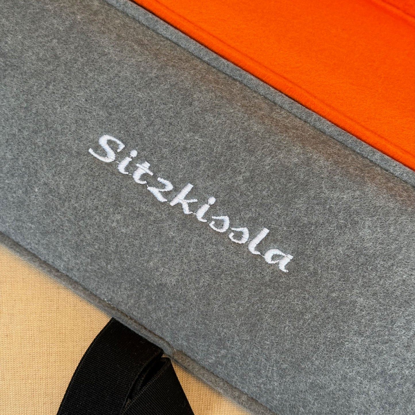 Sitzkissla - Einzelstück Orange/Grau