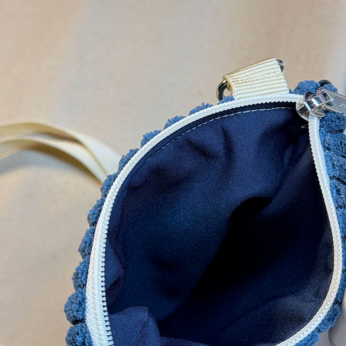 "Frieda" in Cord - Einzelstück Blau