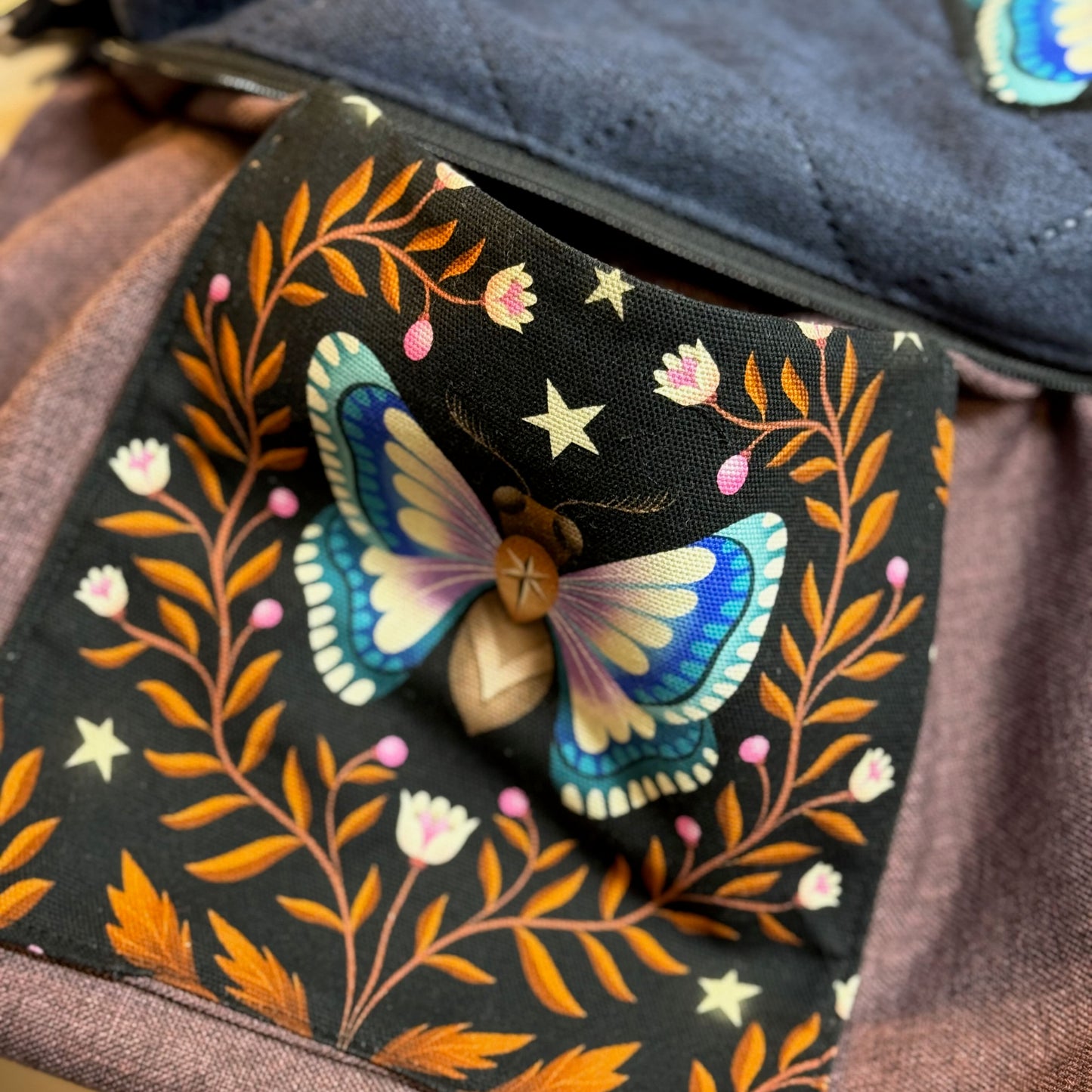 Große Umhängetasche "Lina" in Stepp - Einzelstück Luna Moth