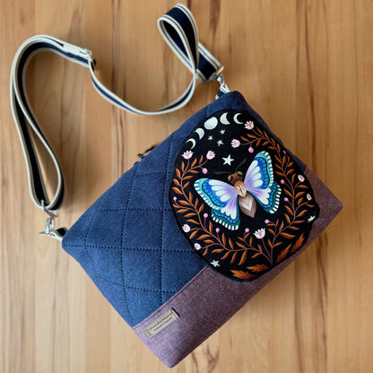 Große Umhängetasche "Lina" in Stepp - Einzelstück Luna Moth