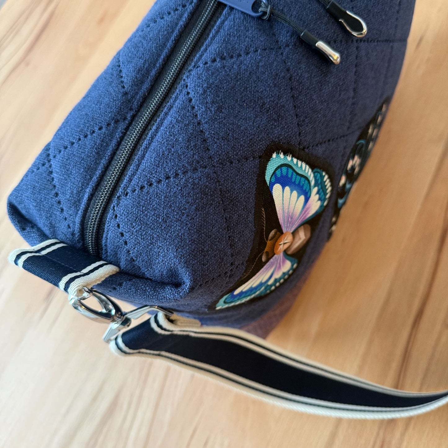 Große Umhängetasche "Lina" in Stepp - Einzelstück Luna Moth