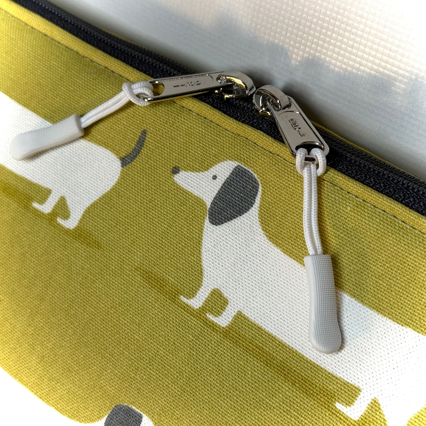 Große Umhängetasche "Kerstin" - Einzelstück Dackel