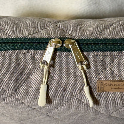 Umhängetasche "Leni" in Stepp - Einzelstück Beige mit Grün