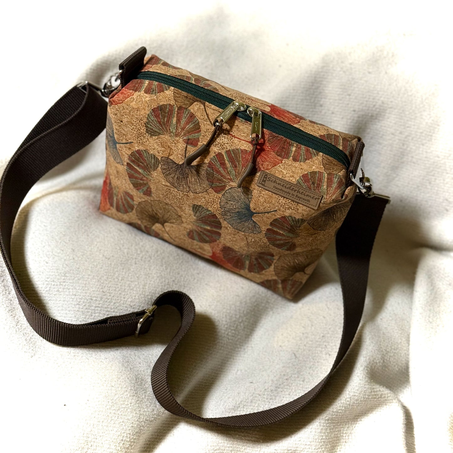 Umhängetasche "Leni" - Einzelstück in Kork