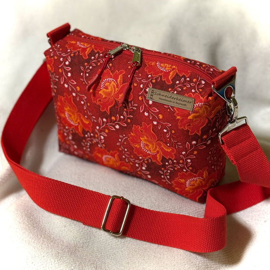 Umhängetasche "Leni"- Einzelstück Rosenrot