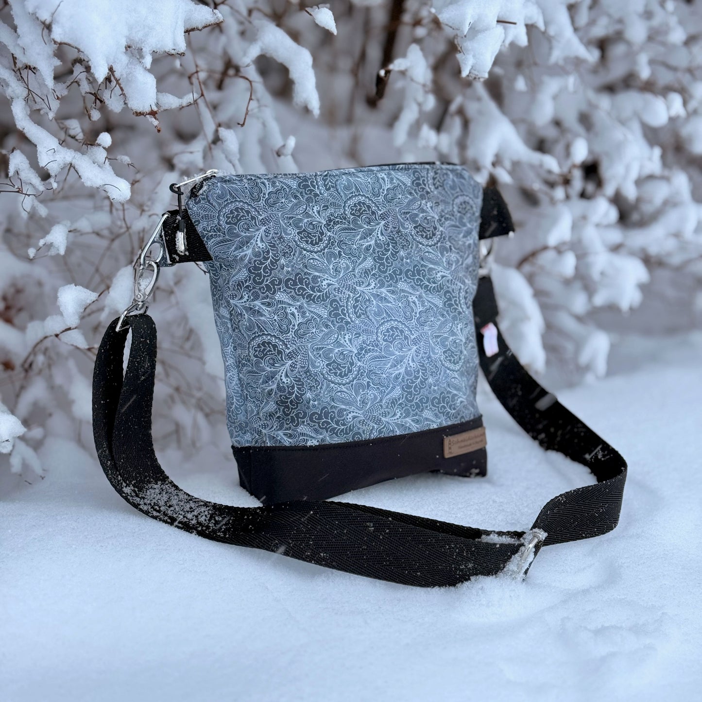 "Allwetter-Petra"- Einzelstück Paisleys