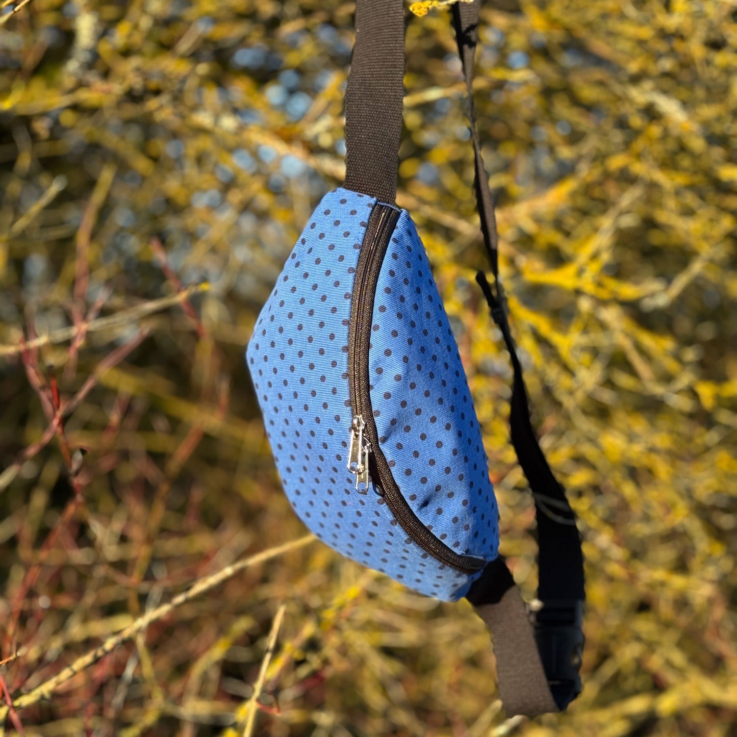 "Käthe" in Cord - Einzelstück Pünktchen auf Blau
