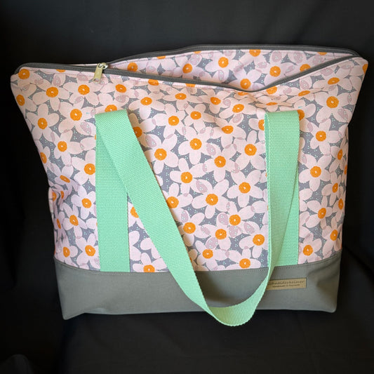 Schwimmbadtasche "Tasche für's Nasse" - Einzelstück Blüten