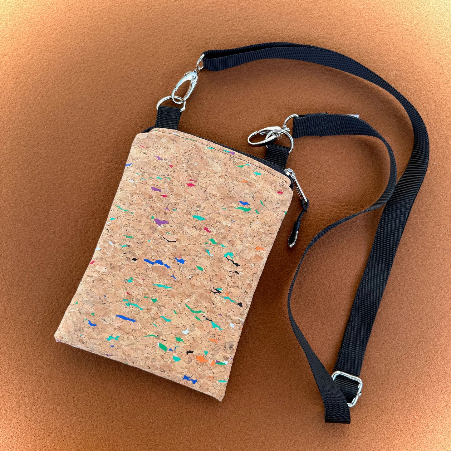 "Frieda" aus Kork  - Einzelstück Bunte Kleckse