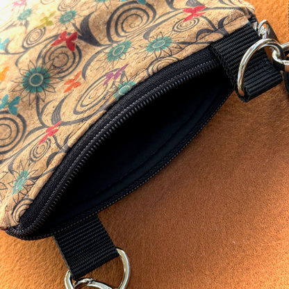 "Frieda" aus Kork  - Einzelstück Ranken und Schmetterlinge