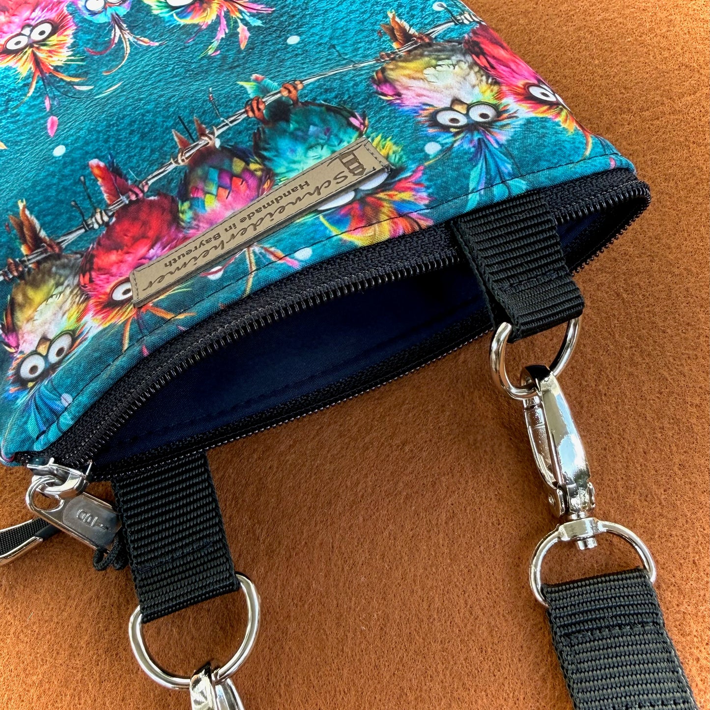 "Allwetter-Frieda" - Einzelstück Softshell Schräge Vögel