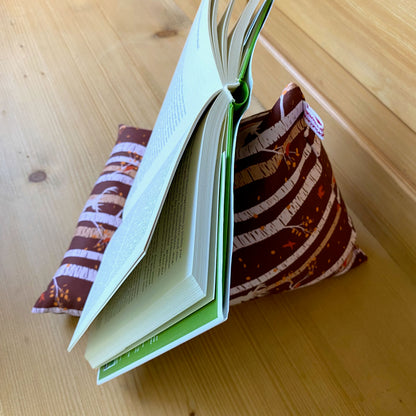 "Buchhalter" - das Lesekissen