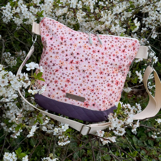 Allwetter-Tasche "Ronja" Maxi - Einzelstück Blümchen