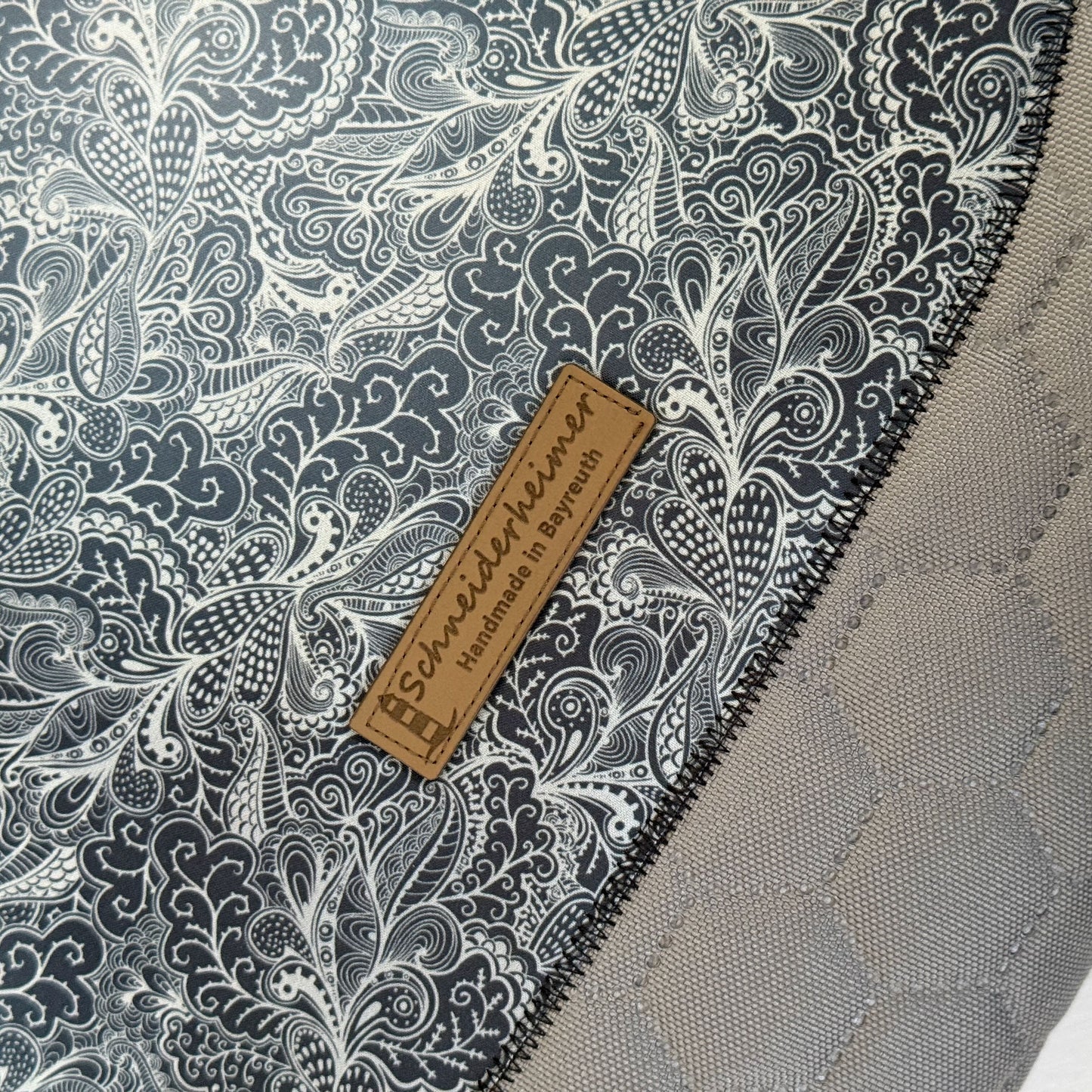 Allwetter-Tasche "Ronja" Maxi - Einzelstück Paisleys