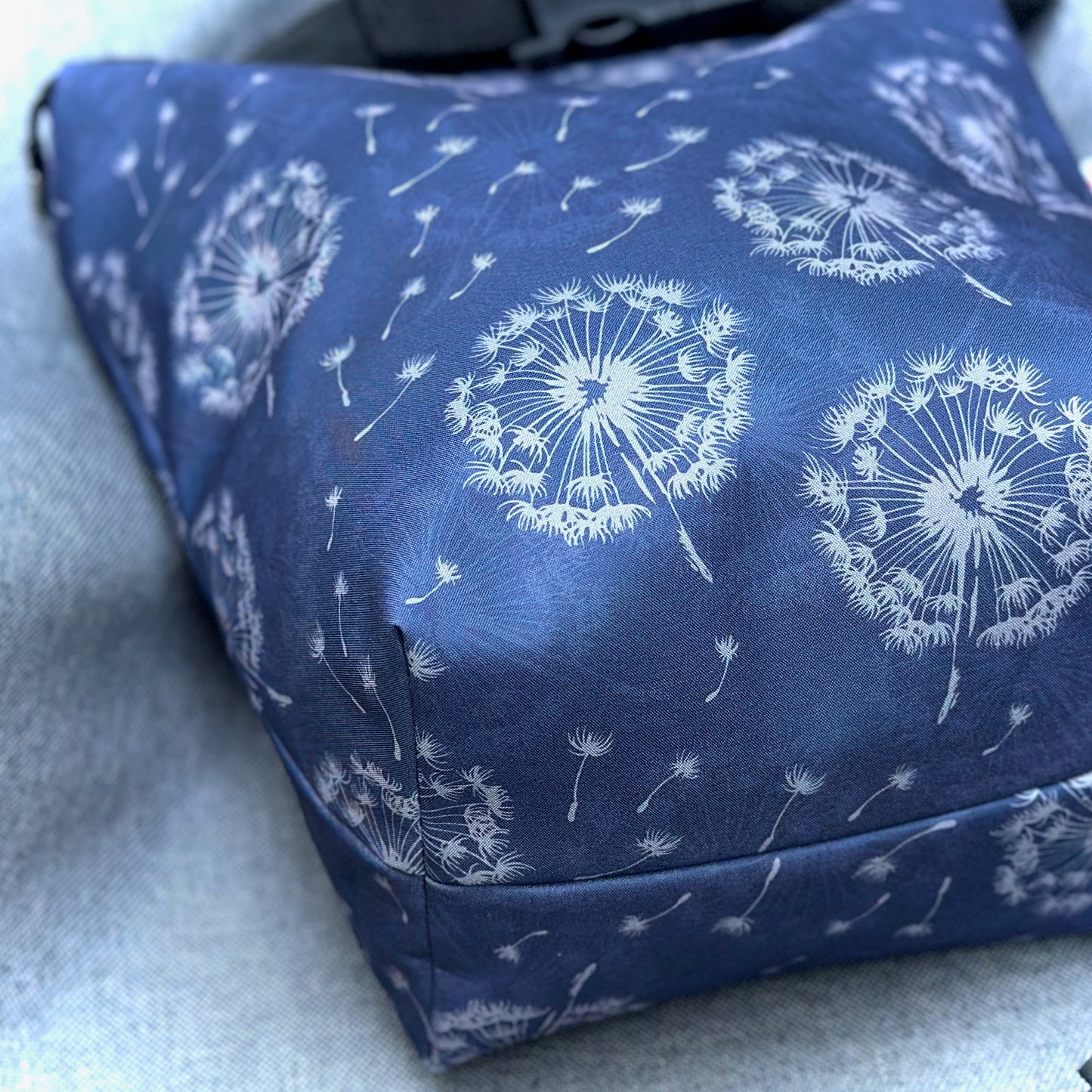 Thermotasche "Kalte Sophie" - Einzelstück Softshell Pusteblumen