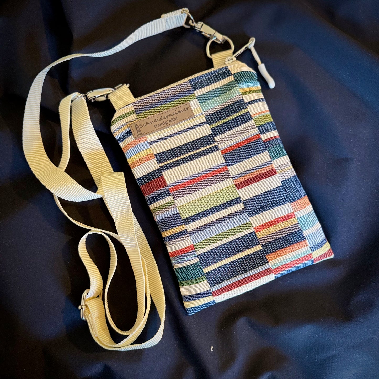 Handytasche "Frieda" - Einzelstück Gobelin Balken