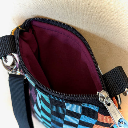 Handytasche "Frieda" - Einzelstück Gobelin Bunte Quadrate
