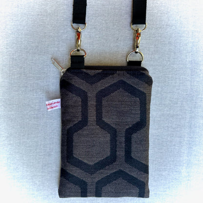 Handytasche "Frieda" - Einzelstück Gobelin Grafisch Braun