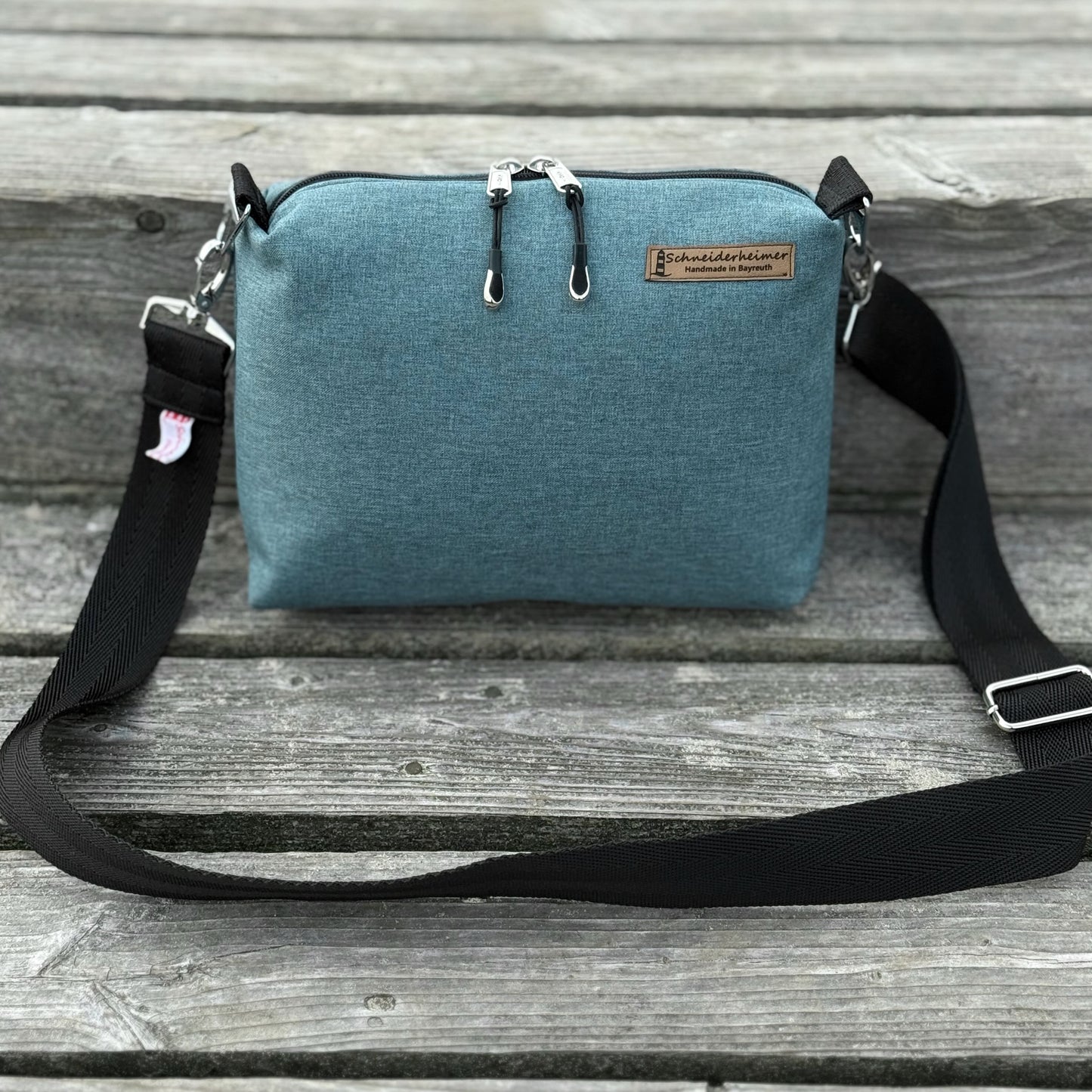 Umhängetasche "Leni" allwettertauglich- EInzelstück Uni Softshell Dunkelmint