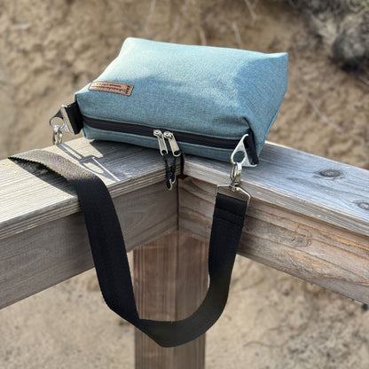 Umhängetasche "Leni" allwettertauglich- EInzelstück Uni Softshell Dunkelmint