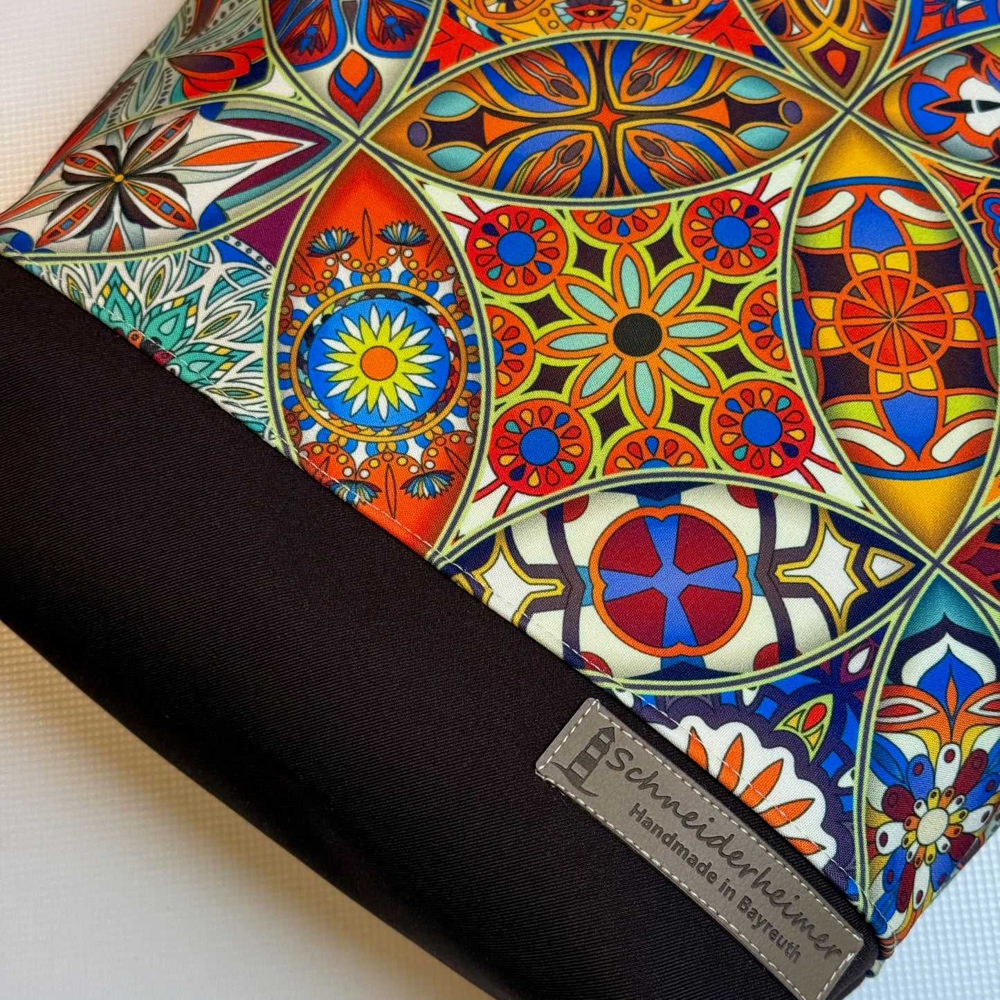 "Allwetter-Petra"- Einzelstück Mandalas mit Braun