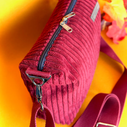 "Leni" in Cord - Einzelstück Bordeaux