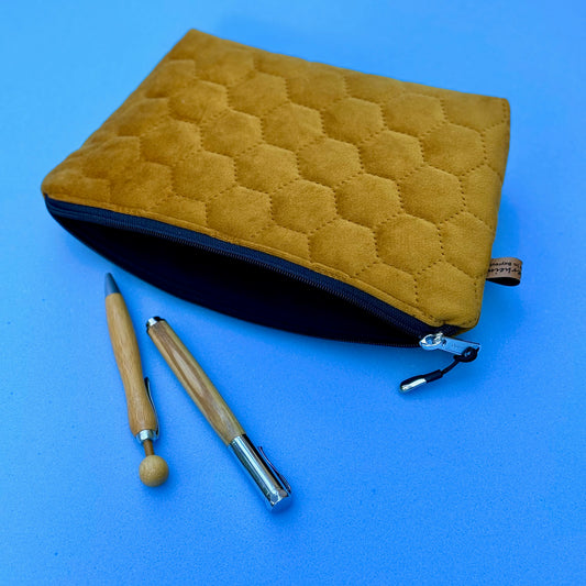 KleinKramTäschchen - "SamtDäschla" Senfgelb