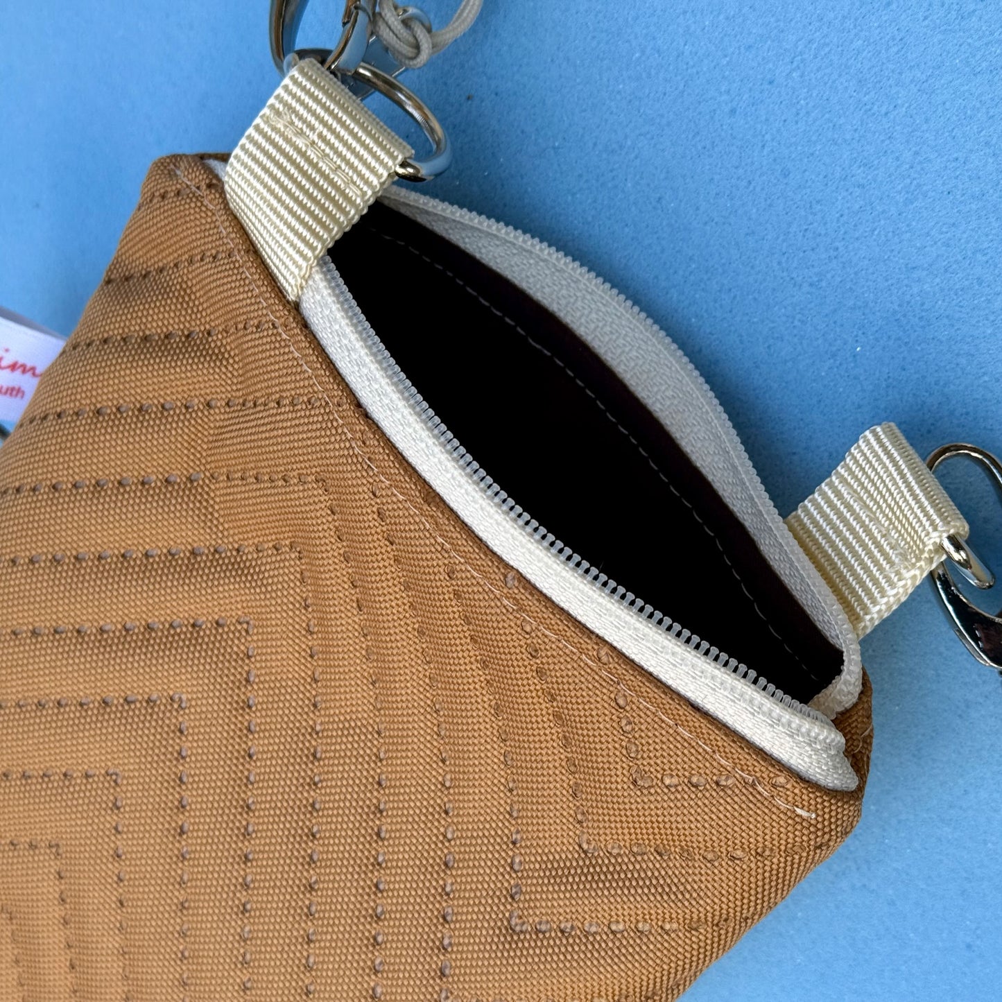 Handytasche "Frieda" in Stepp - Einzelstück Ocker